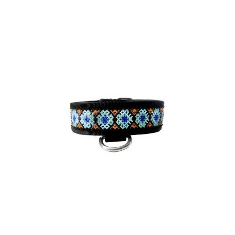 COLLAR ARTESANAL WIXARI PETS FLOR DE HIKURI (AZUL CIELO) M